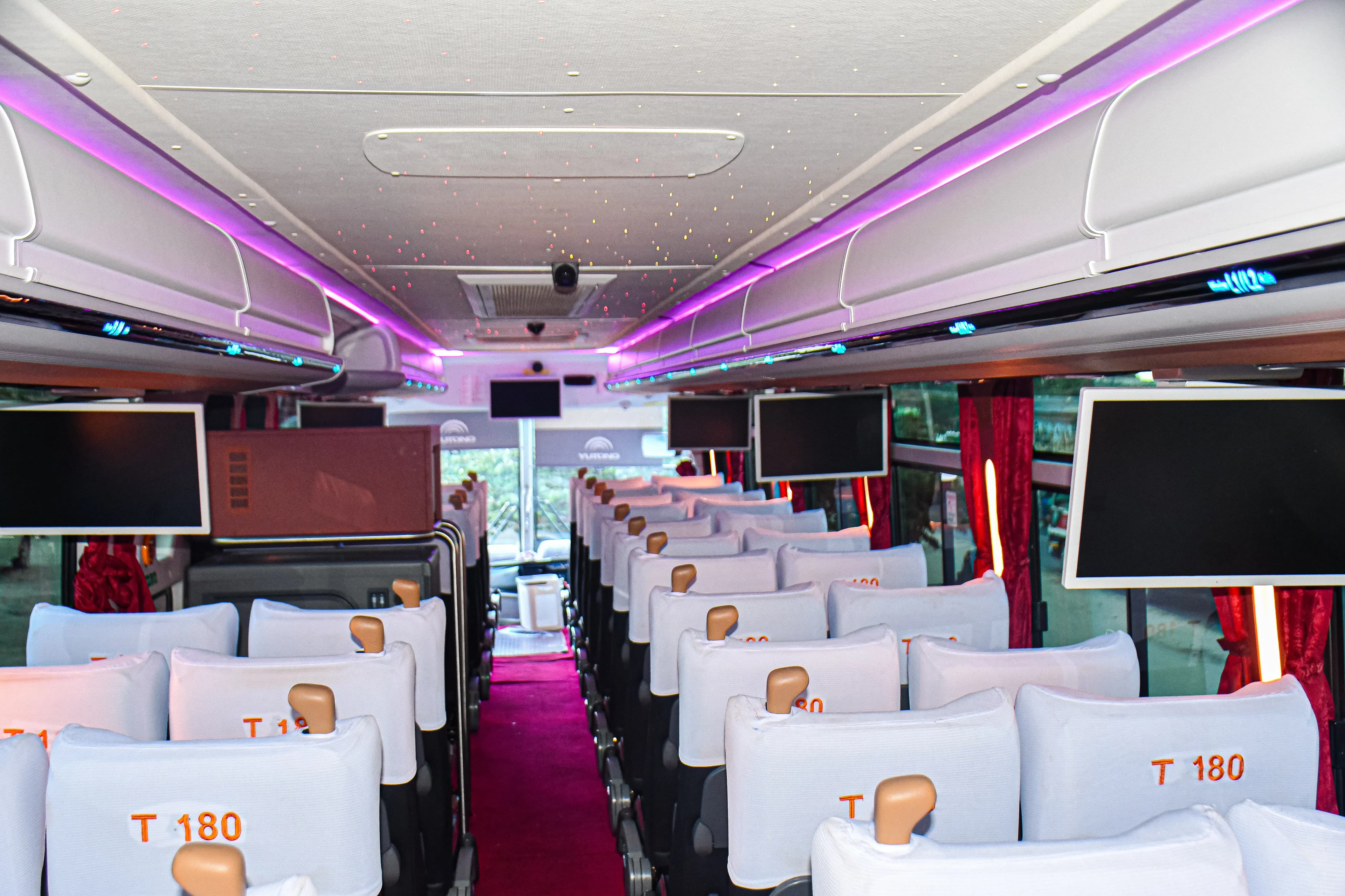 Spacious Coach Design